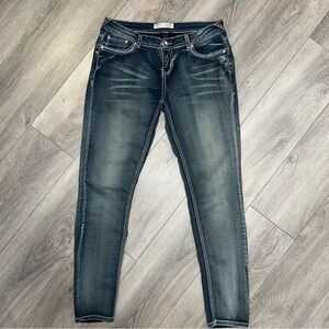 Studded Embellished Gem Flap Pocket Y2K Skinny Blue Jeans Size 7 No Boundaries